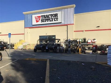 tractor supply clearlake california